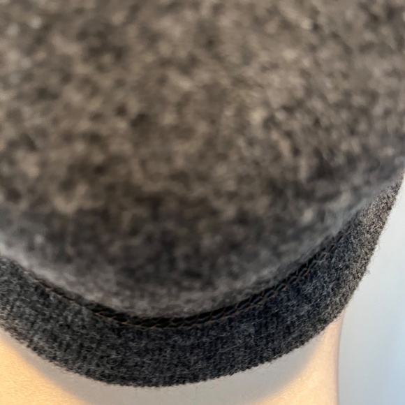 Canadian wool hat - Picture 5 of 7